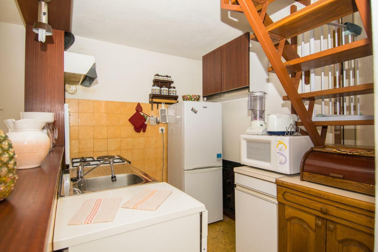 Vacation Home Mirjana Seget Vranjica Εξωτερικό φωτογραφία