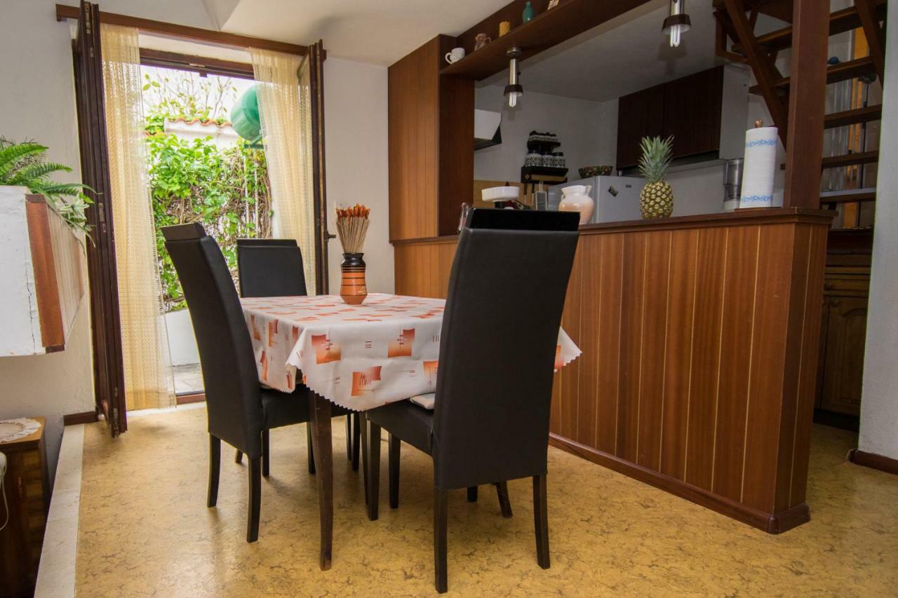 Vacation Home Mirjana Seget Vranjica Εξωτερικό φωτογραφία