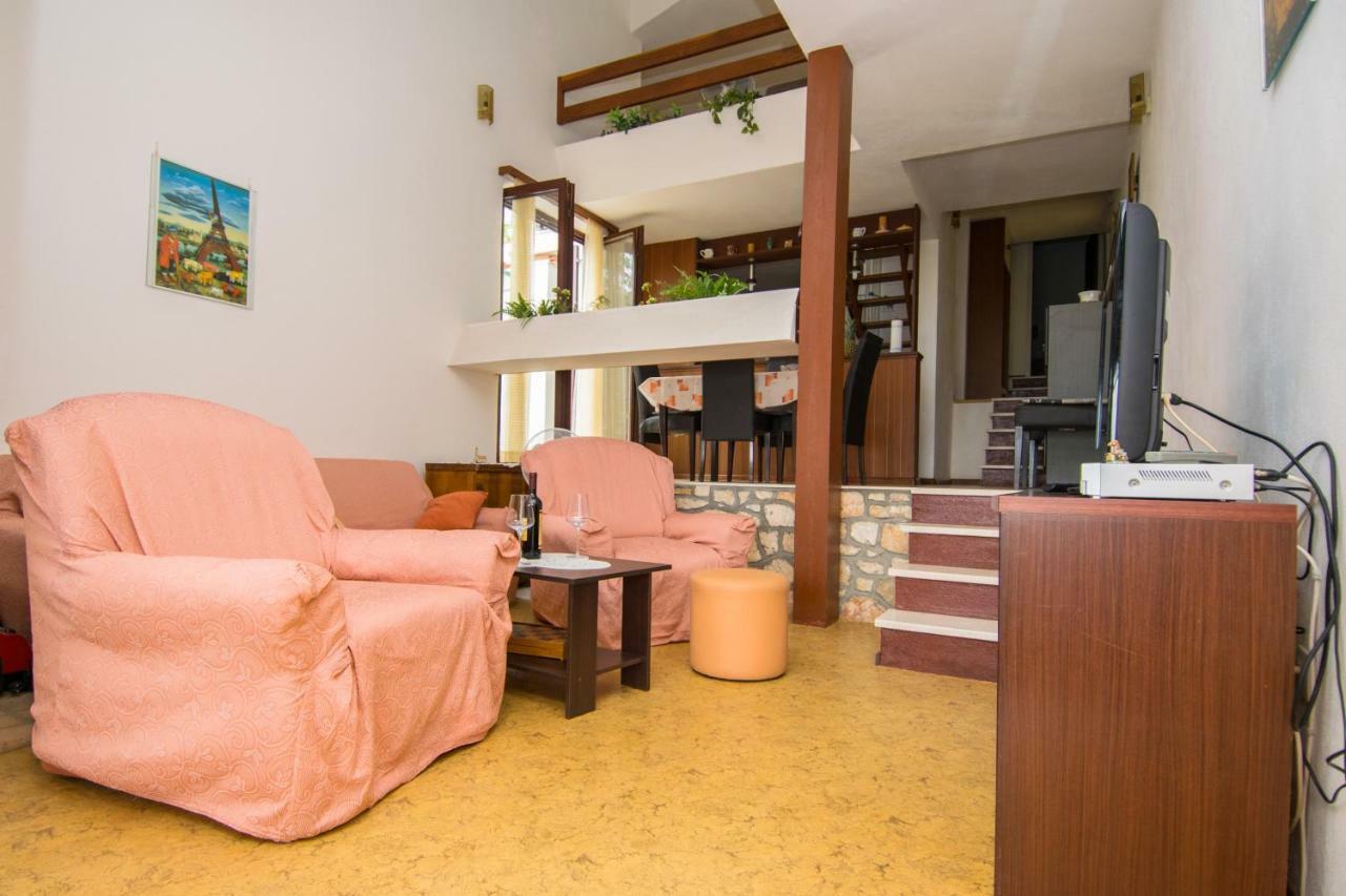 Vacation Home Mirjana Seget Vranjica Εξωτερικό φωτογραφία