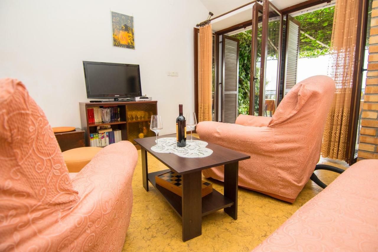 Vacation Home Mirjana Seget Vranjica Εξωτερικό φωτογραφία