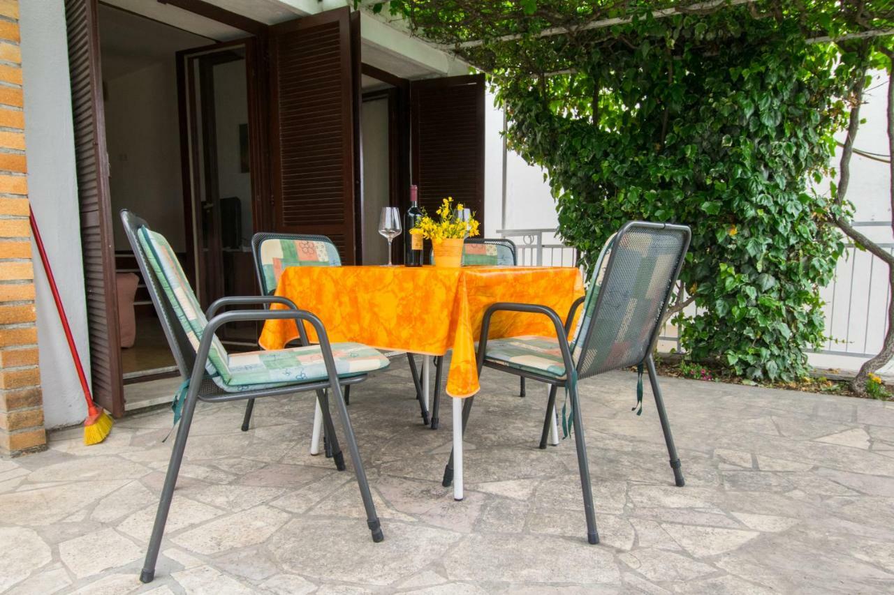 Vacation Home Mirjana Seget Vranjica Εξωτερικό φωτογραφία