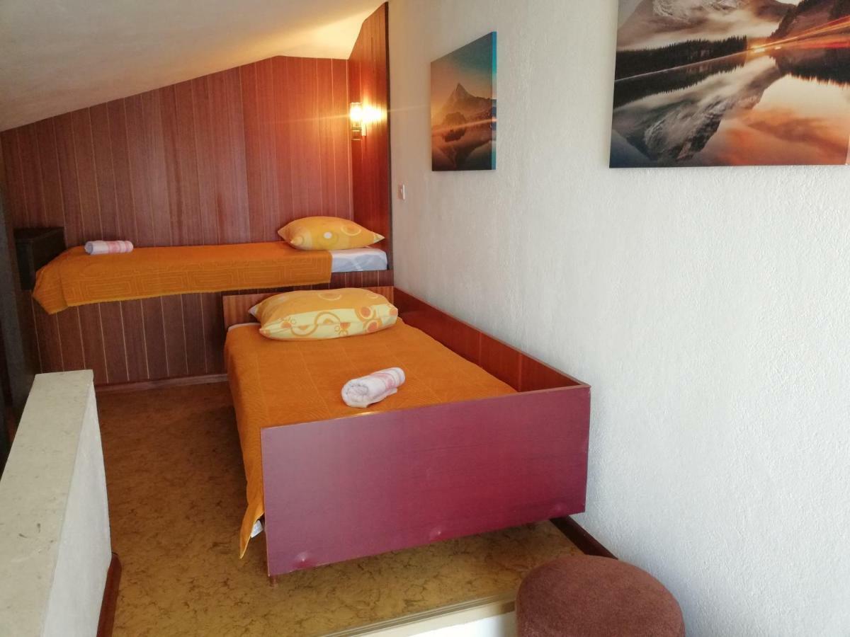 Vacation Home Mirjana Seget Vranjica Εξωτερικό φωτογραφία